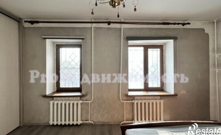 4-комн квартира Кызыл, микрорайон Спутник, Убсу-Нурская улица, 2А