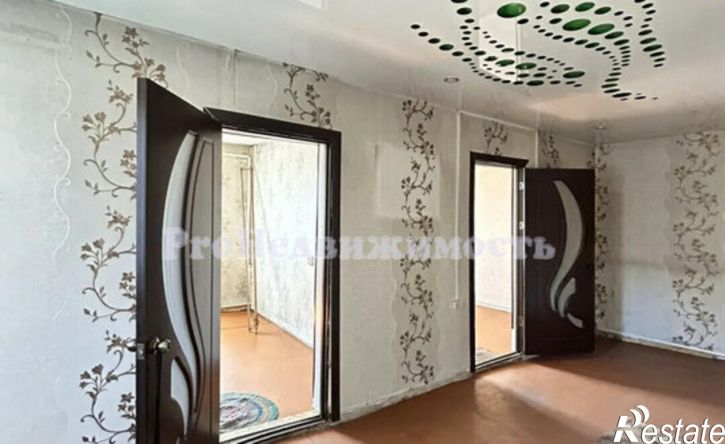 3-комн квартира пер Авиации, 8,  д. 8