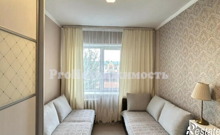 4-комн квартира ул Дружбы, 1а,  д. 1а
