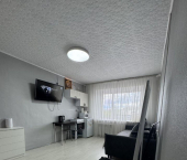 комната 98 кв м Кызыл, улица Кечил-Оола, 7