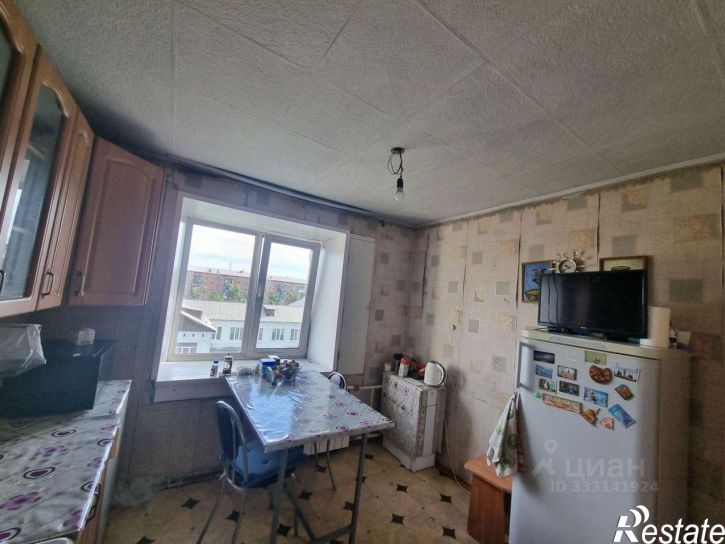 2-комн квартира 4-й м-н, улица Калинина, 24Б
