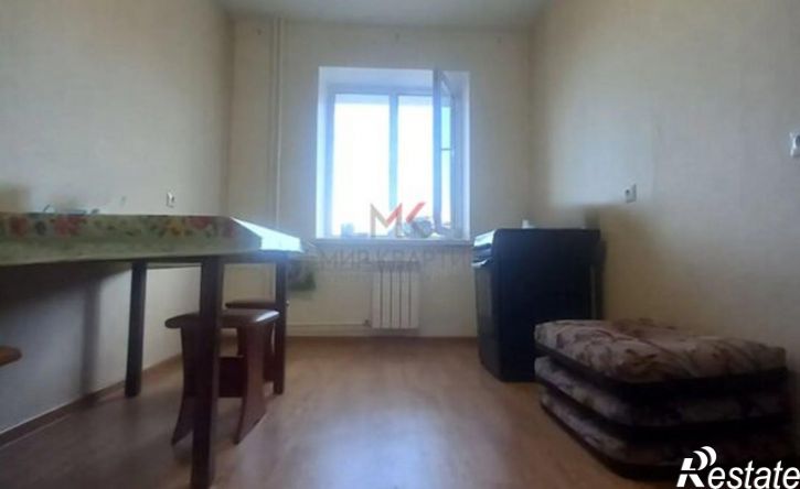 2-комн квартира Кызыл, микрорайон Спутник, 3