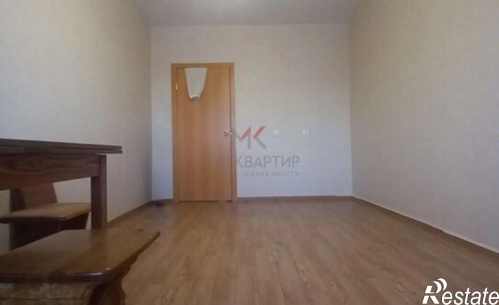 2-комн квартира Кызыл, микрорайон Спутник, 3