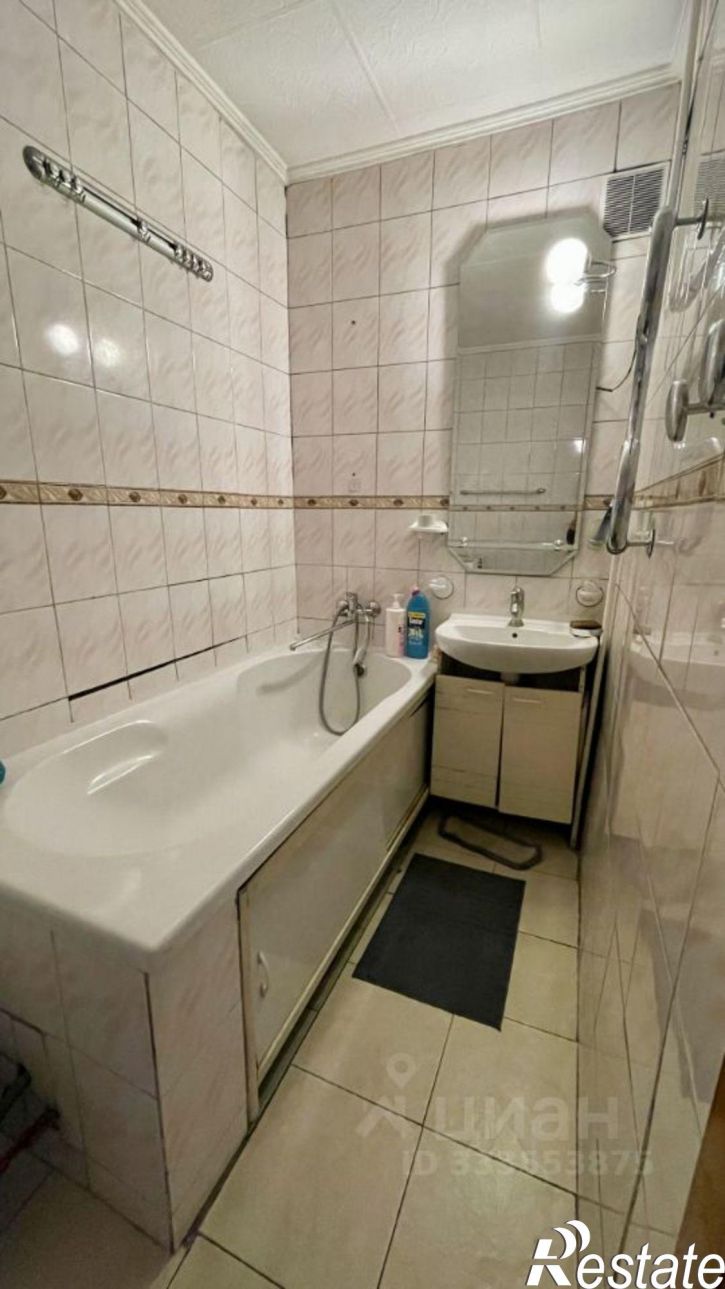 3-комн квартира ул Кочетова, 137,  д. 137