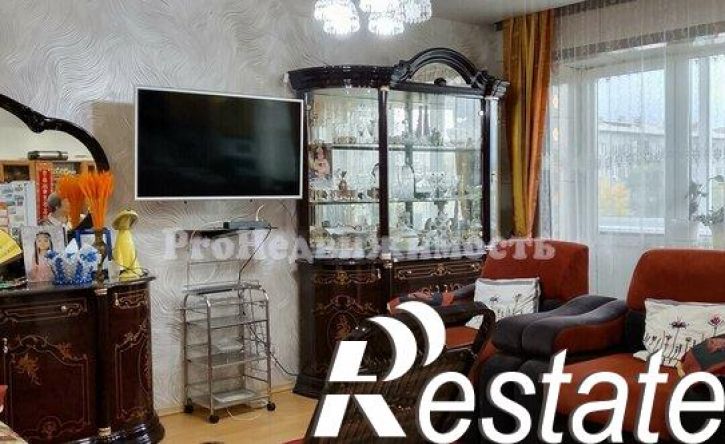 4-комн квартира улица Калинина, 12,  д. 12