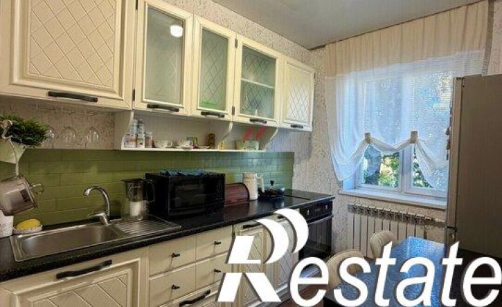 3-комн квартира улица Кечил-оола, 3А,  д. 3А