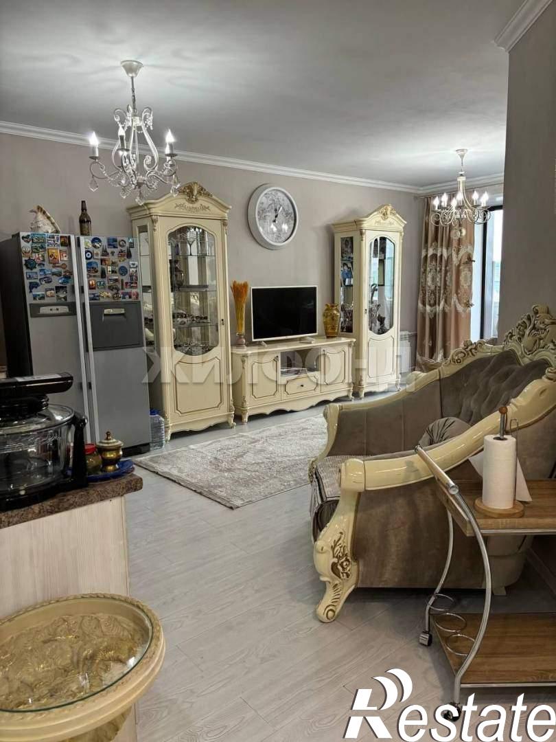 Купить квартиру за 14 500 000 рублей на Островского ул., д.10