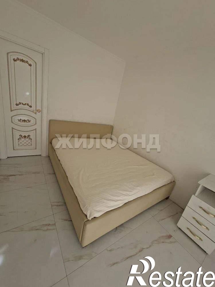 Купить квартиру за 8 100 000 рублей на Кочетова ул., д.95
