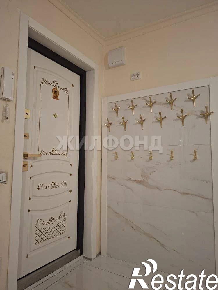 Купить квартиру за 8 100 000 рублей на Кочетова ул., д.95
