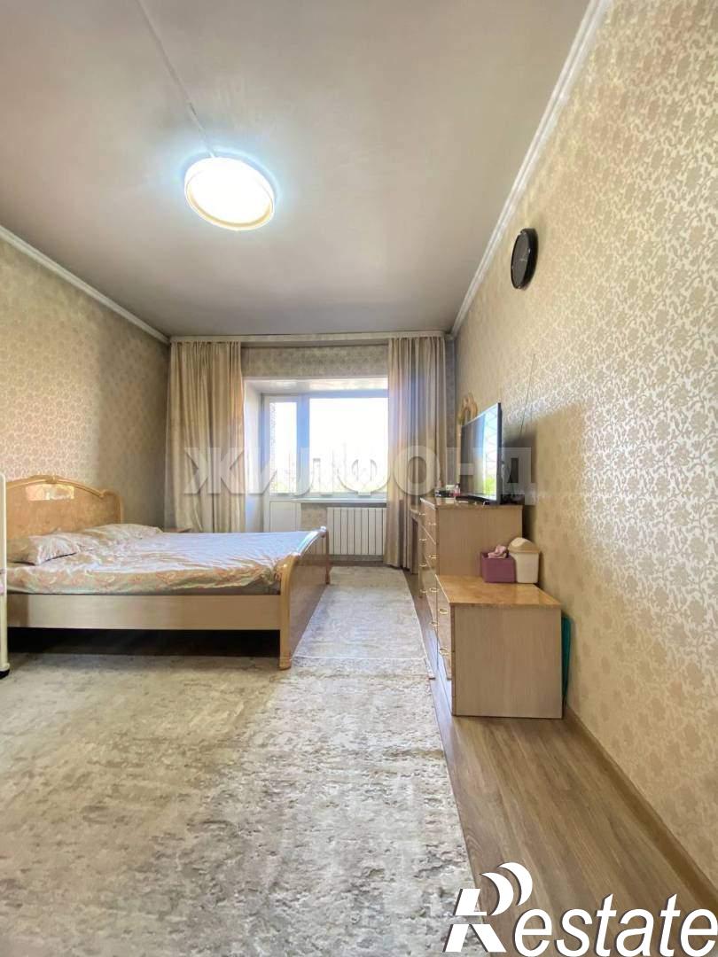 Купить квартиру за 9 550 000 рублей на Калинина ул., д.2а