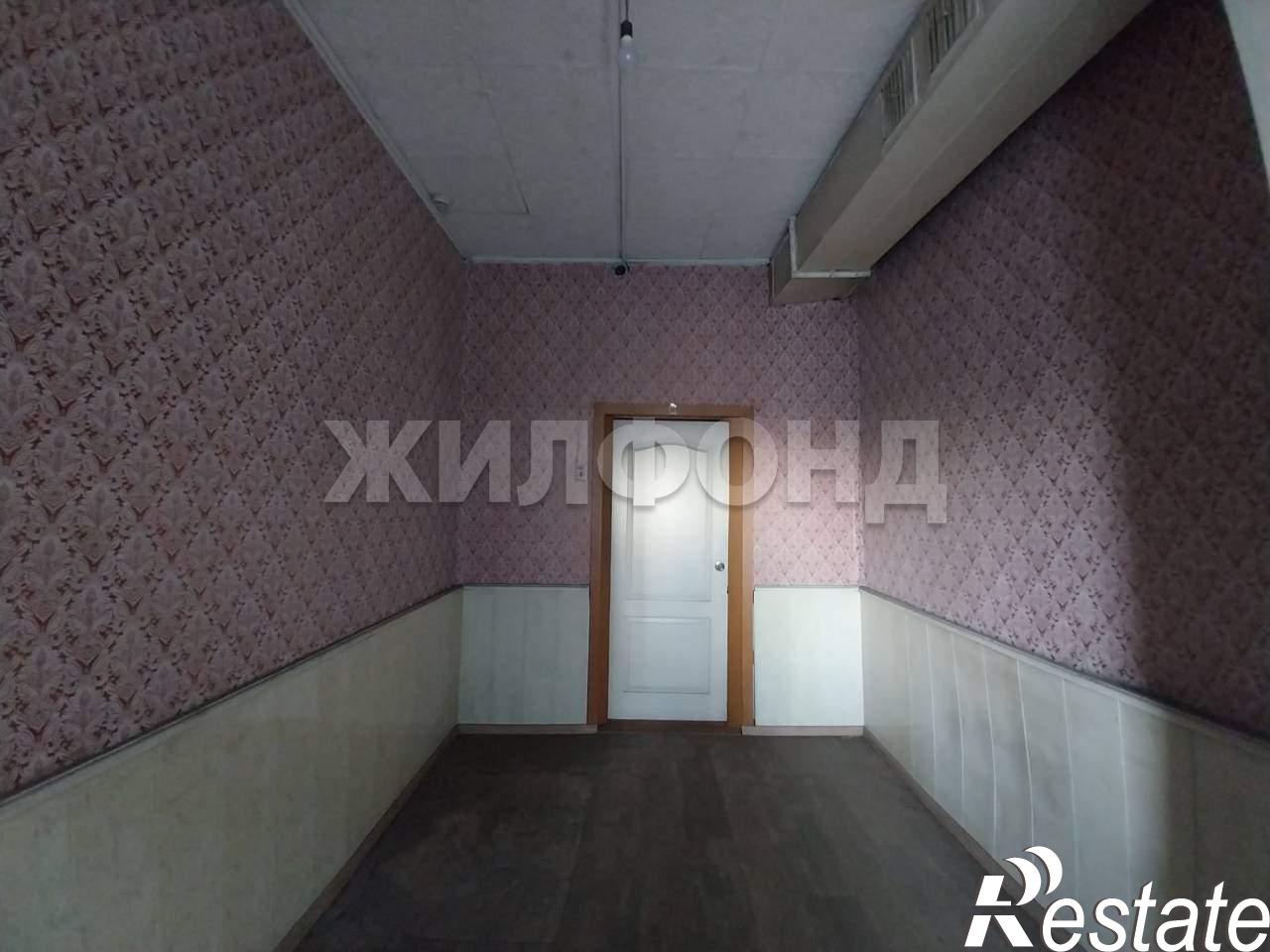 Купить квартиру за 20 000 000 рублей на Кочетова ул., д.1