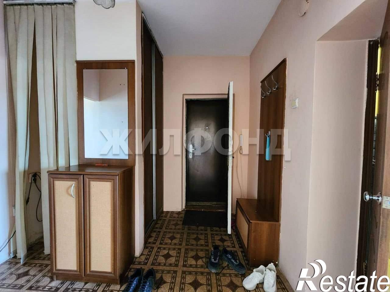 Купить квартиру за 8 000 000 рублей на Декабристов ул., д.8