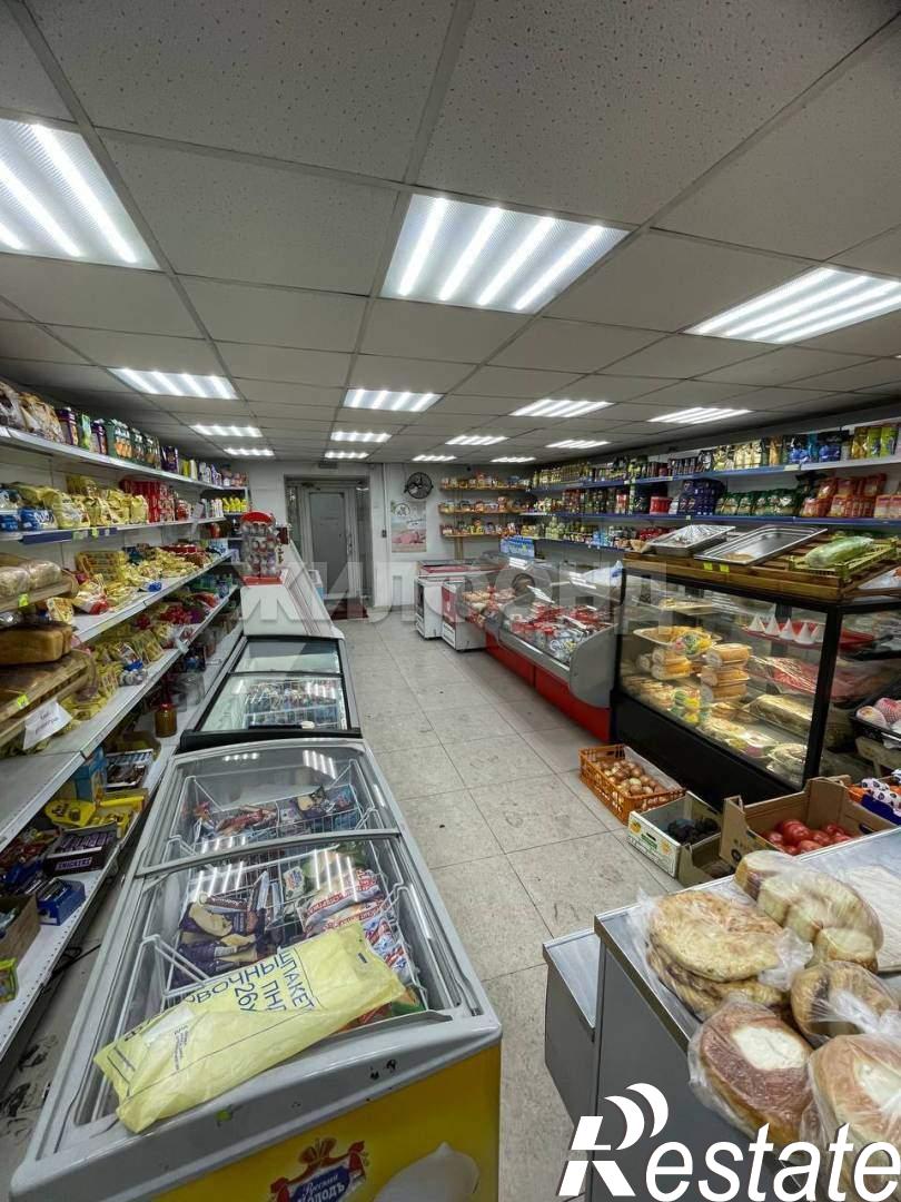 Купить квартиру за 20 000 000 рублей на Бухтуева ул., д.1