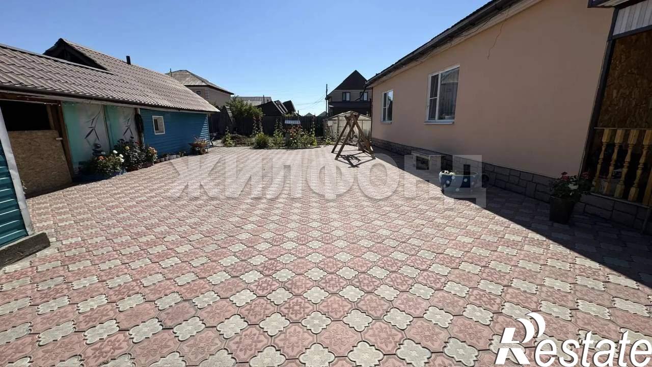 Купить дачу, дом, коттедж за 24 000 000 рублей на Куулара Дажы-Серена ул.