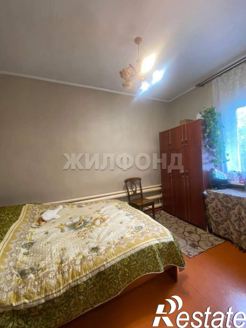 Купить дачу, дом, коттедж за 8 600 000 рублей на Космонавтов ул.