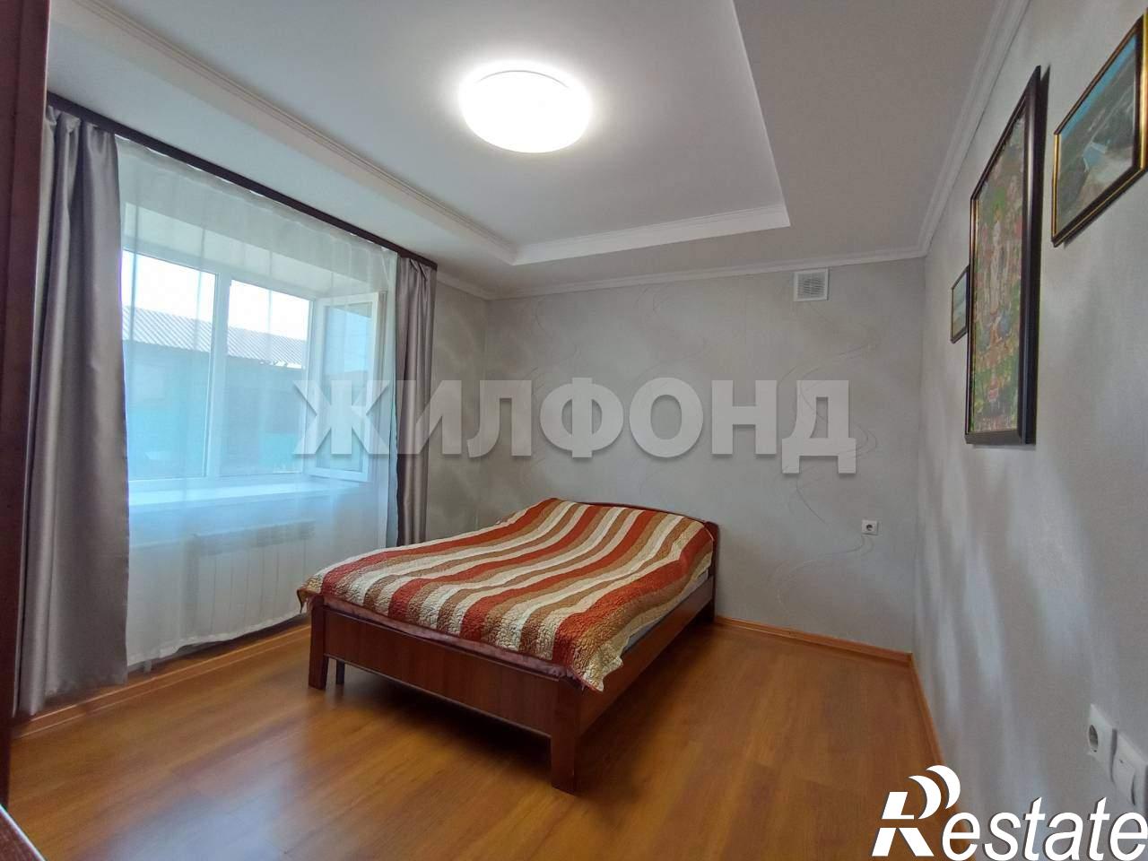 Купить дачу, дом, коттедж за 21 000 000 рублей на 2-я Лесная ул.