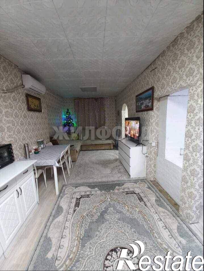 Купить дачу, дом, коттедж за 3 100 000 рублей на Холмистая ул.
