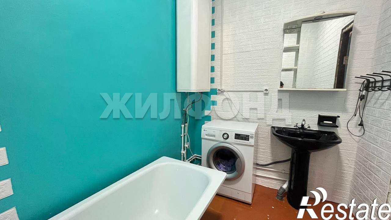 Купить дачу, дом, коттедж за 6 100 000 рублей на Полевая ул.