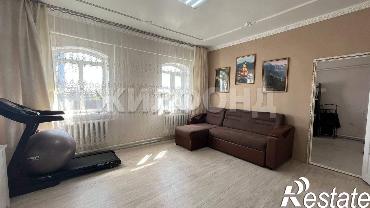Купить дачу, дом, коттедж за 6 100 000 рублей на Полевая ул.