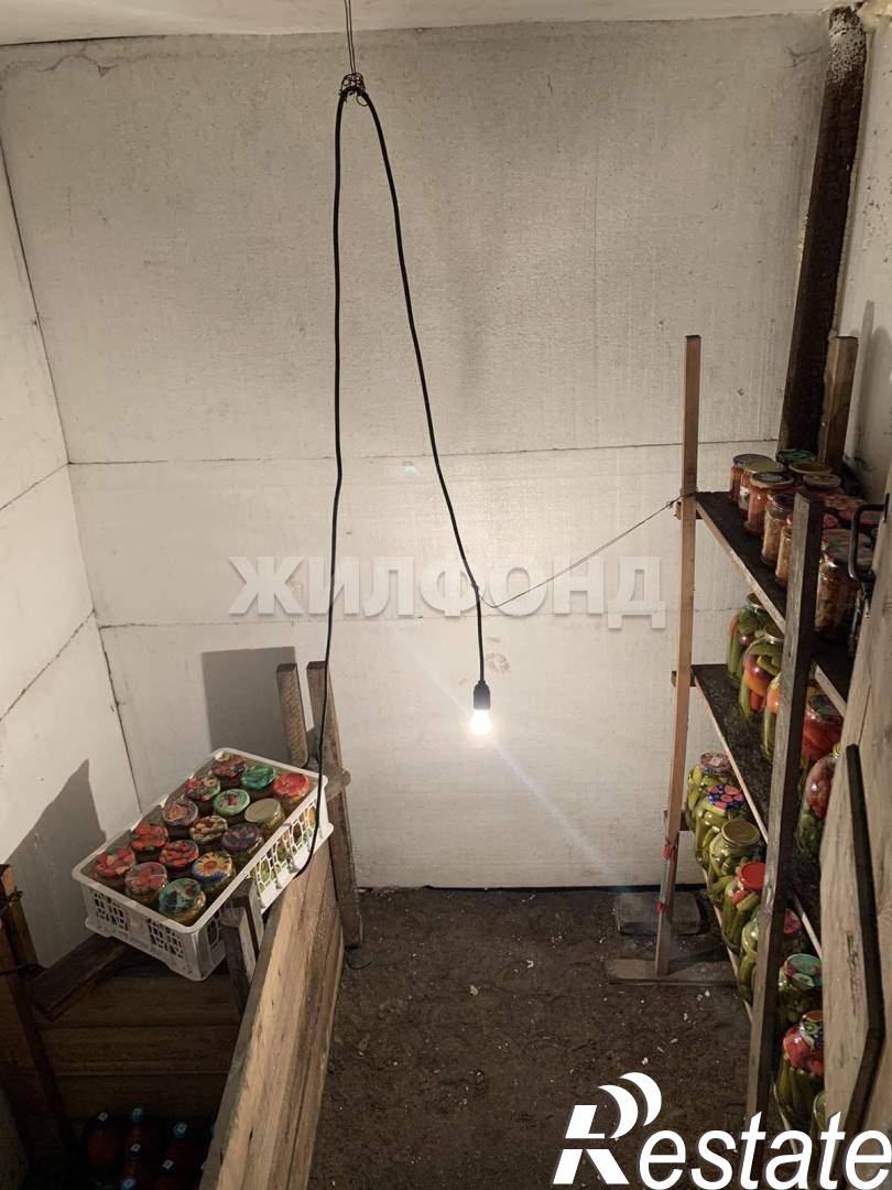Купить дачу, дом, коттедж за 12 605 000 рублей на Курченко ул.