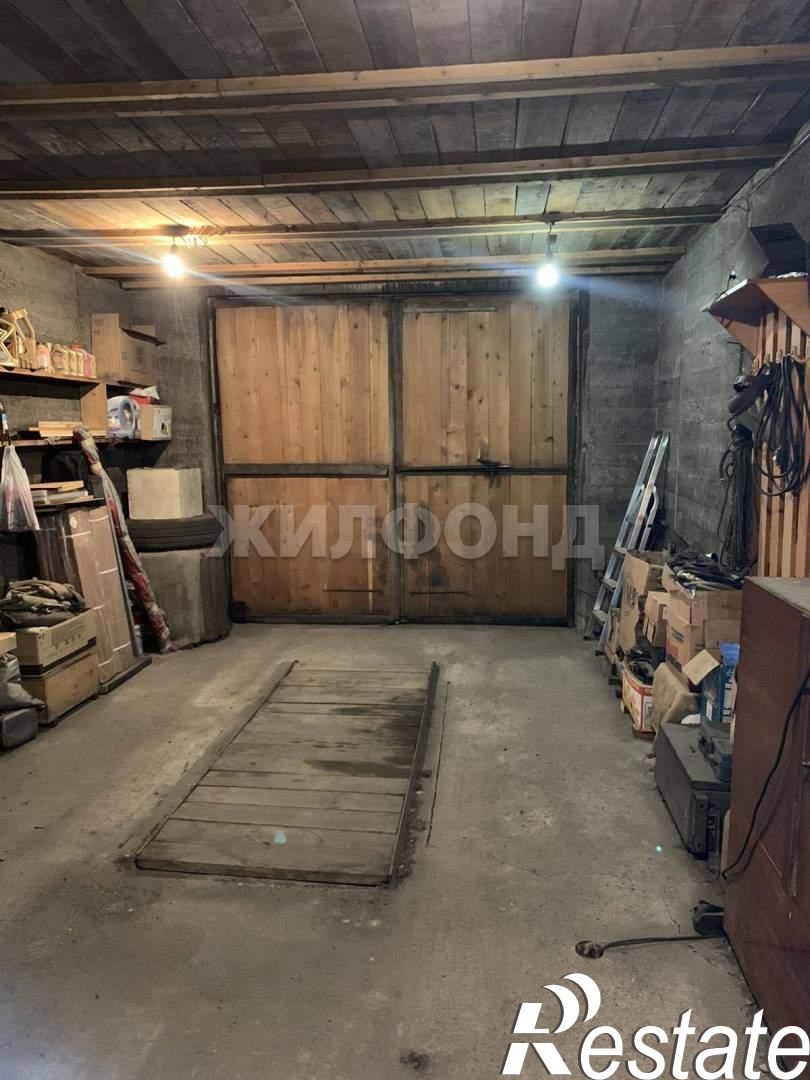 Купить дачу, дом, коттедж за 12 605 000 рублей на Курченко ул.