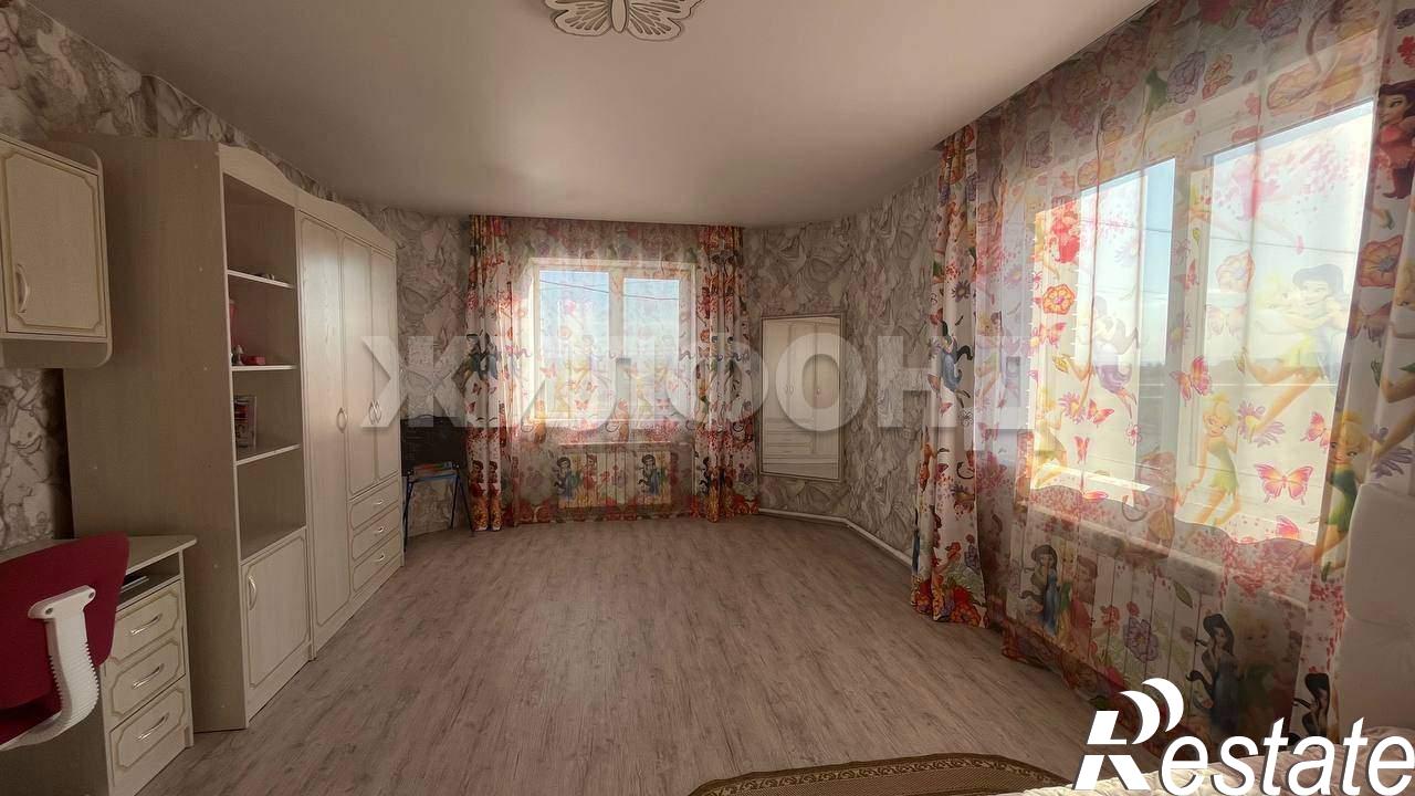 Купить дачу, дом, коттедж за 18 500 000 рублей на Василия Демина ул.