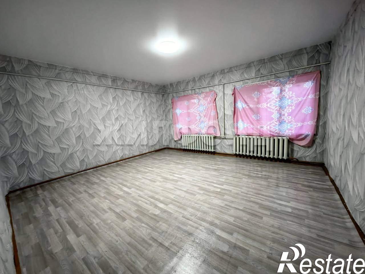 Купить дачу, дом, коттедж за 1 950 000 рублей на Сотнам Александр ул.