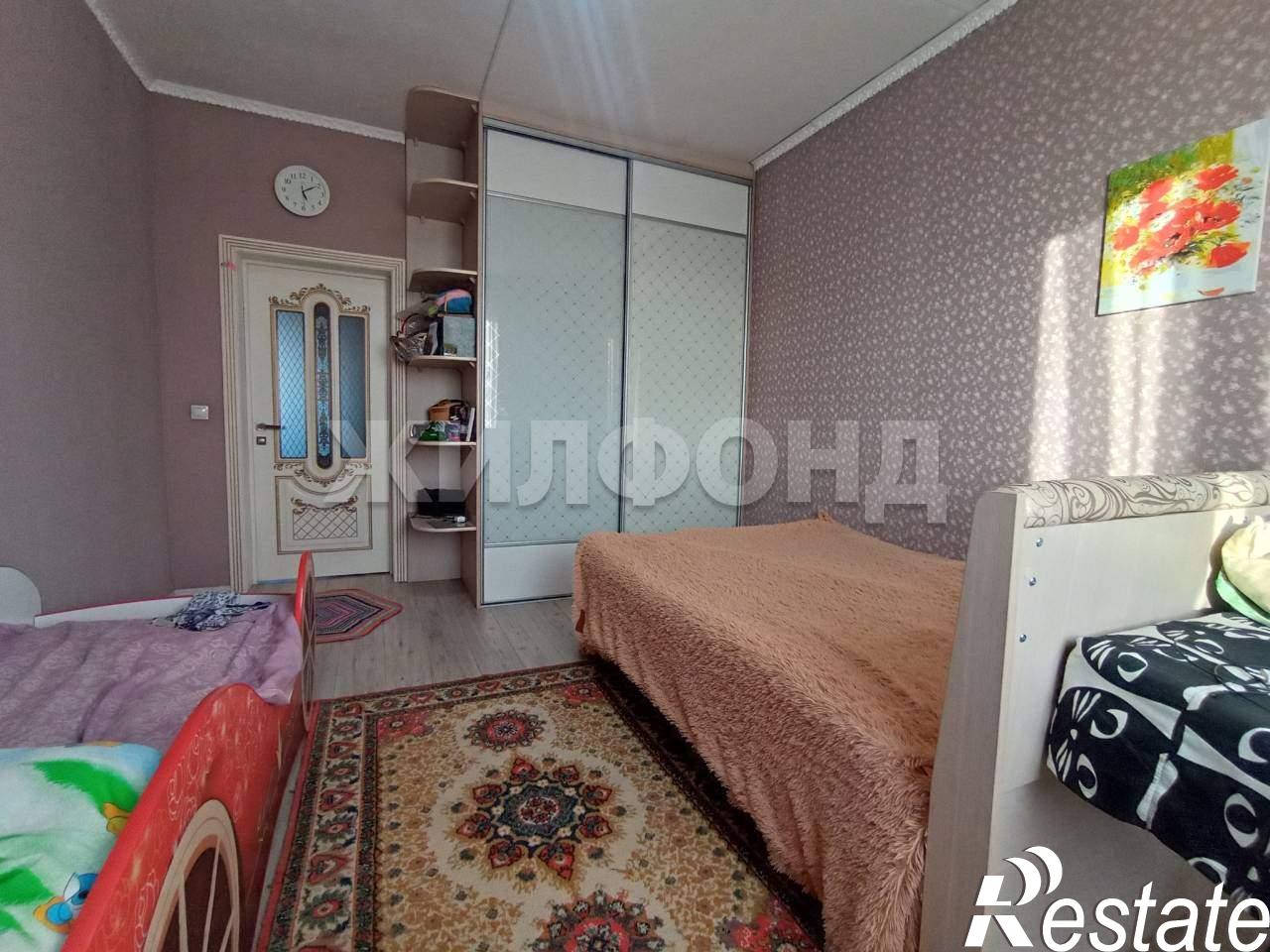 Купить дачу, дом, коттедж за 18 200 000 рублей на Эне-Сай ул.
