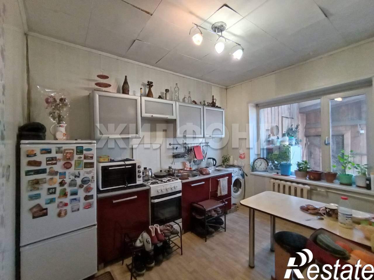 Купить дачу, дом, коттедж за 3 000 000 рублей на Цветочная ул.