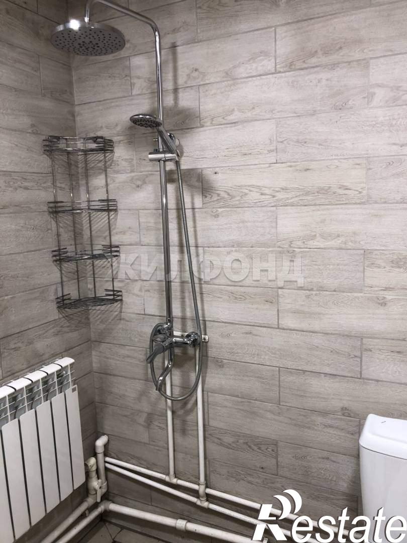 Купить дачу, дом, коттедж за 6 300 000 рублей на Карьерная ул.