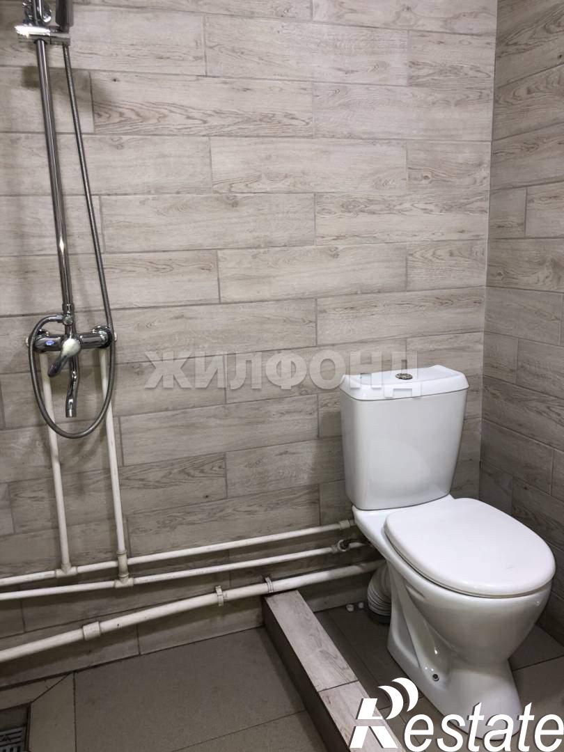 Купить дачу, дом, коттедж за 6 300 000 рублей на Карьерная ул.
