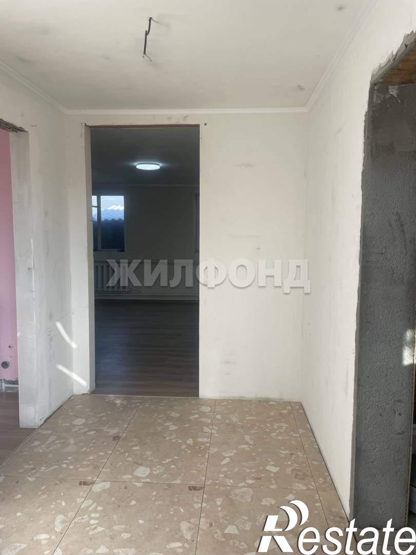 Купить дачу, дом, коттедж за 6 500 000 рублей на Саяны ул.