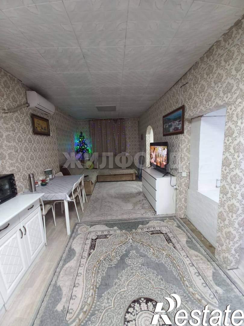 Купить дачу, дом, коттедж за 3 060 000 рублей на Холмистая ул.
