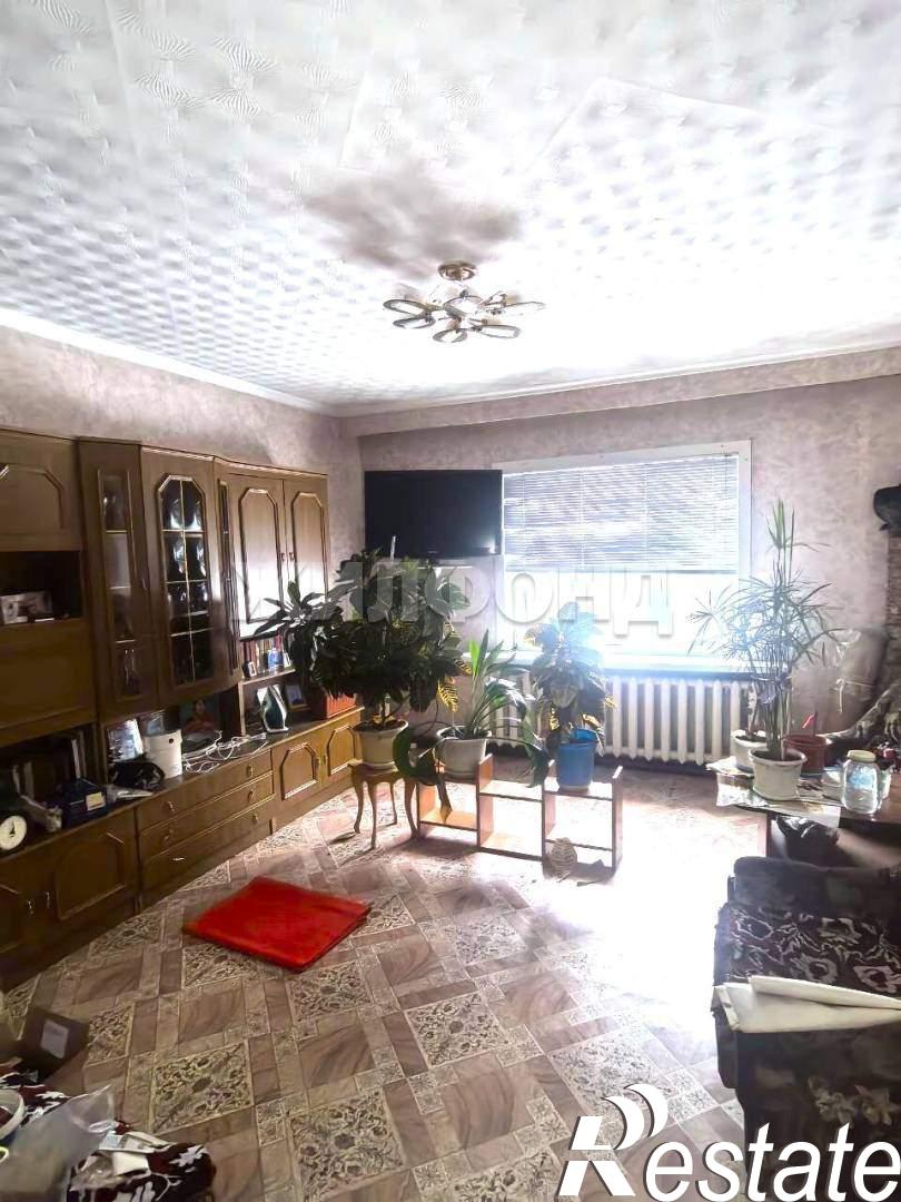Купить дачу, дом, коттедж за 9 000 000 рублей на Мелиораторов ул., влд1
