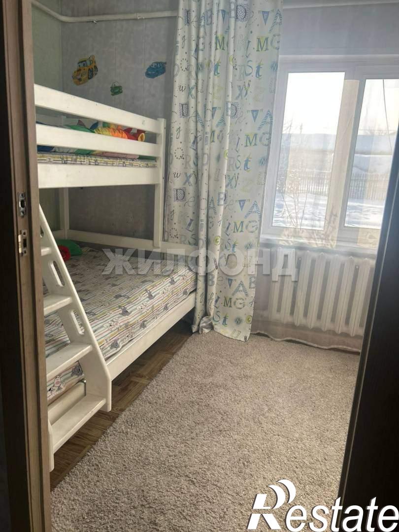 Купить дачу, дом, коттедж за 10 120 000 рублей на Карбышева ул.