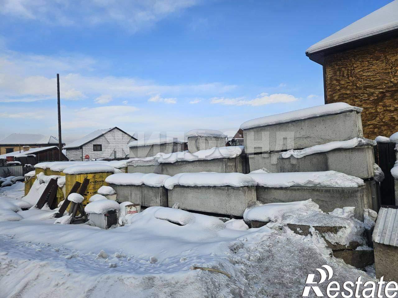 Купить дачу, дом, коттедж за 16 500 000 рублей на С.А.Кужугет ул.