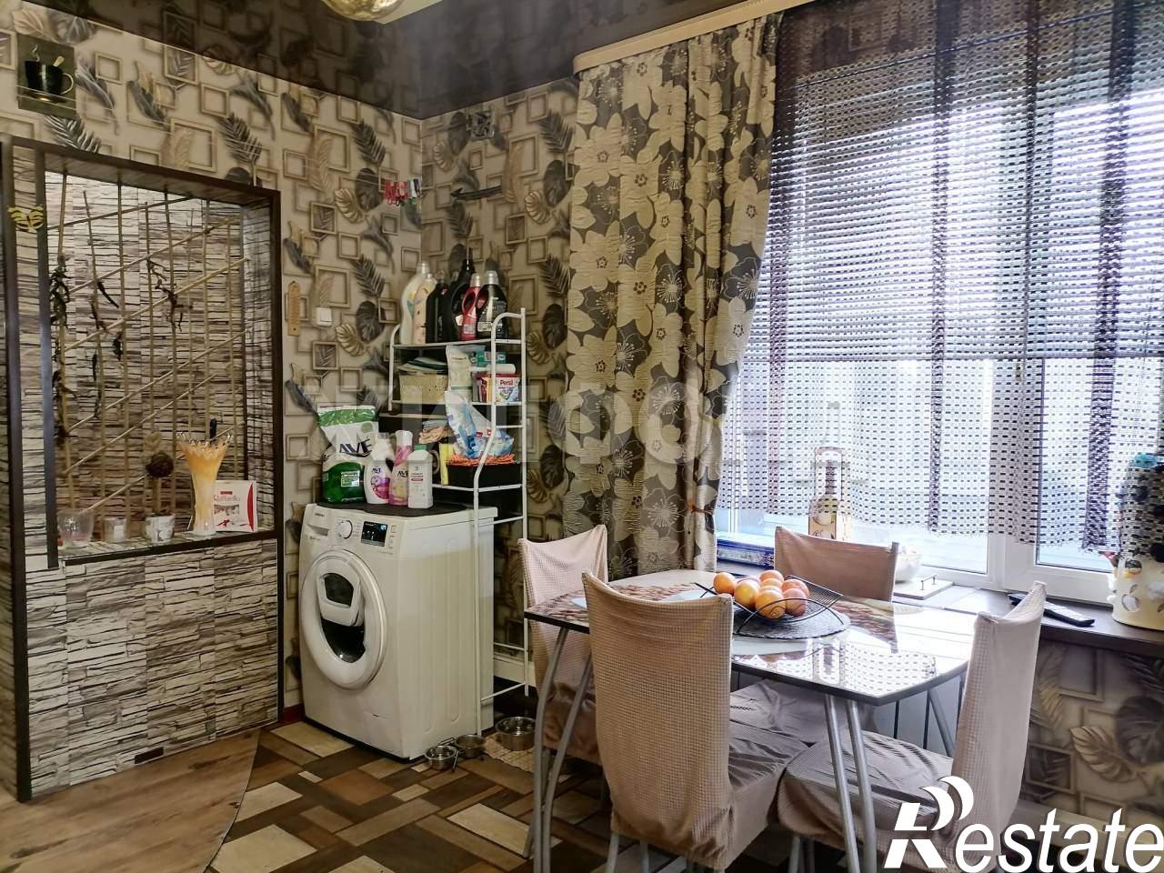 Купить дачу, дом, коттедж за 11 000 000 рублей на Весенняя ул.