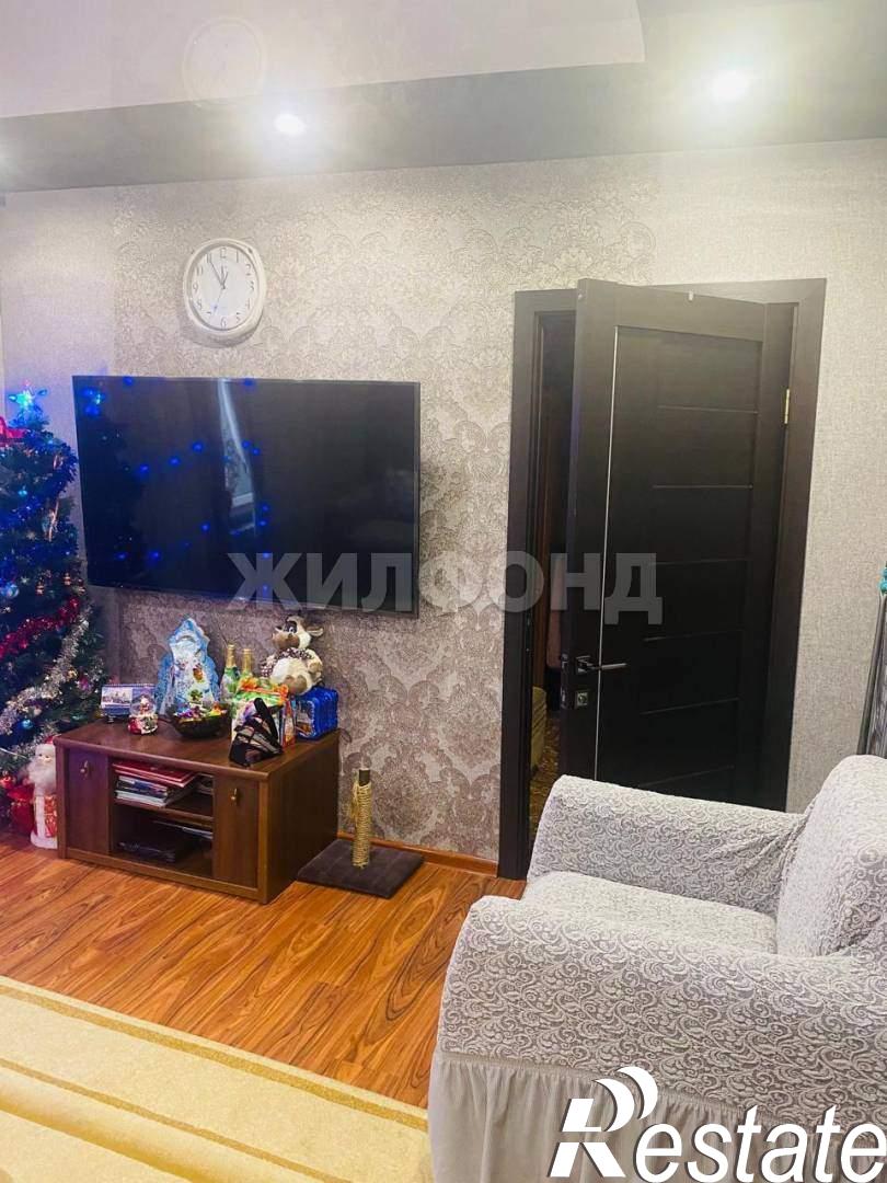 Купить дачу, дом, коттедж за 11 000 000 рублей на Весенняя ул.
