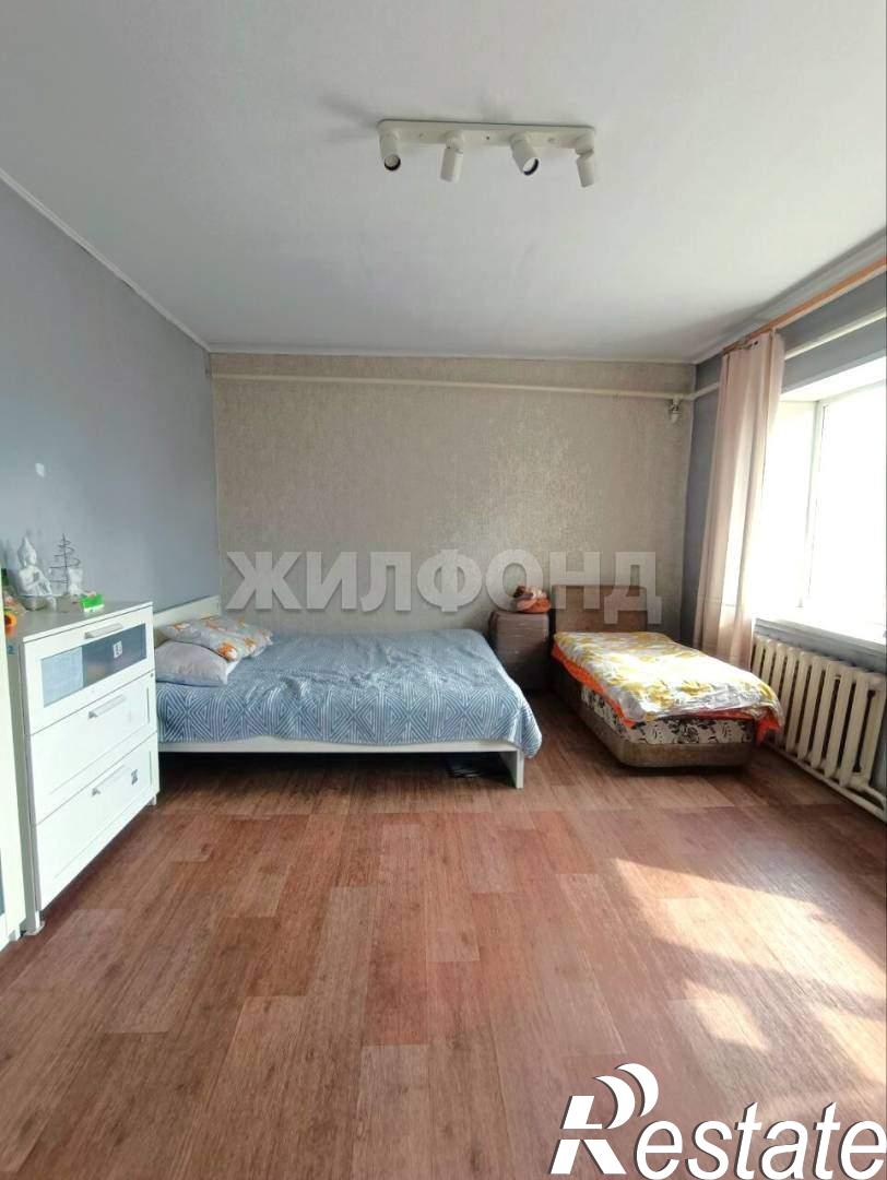 Купить дачу, дом, коттедж за 10 700 000 рублей на Беспалова ул.
