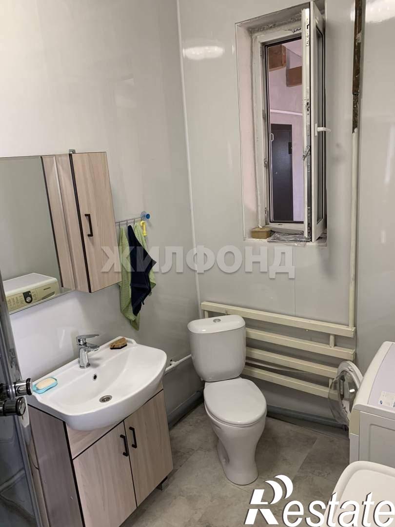 Купить дачу, дом, коттедж за 6 300 000 рублей на Енисейская ул.