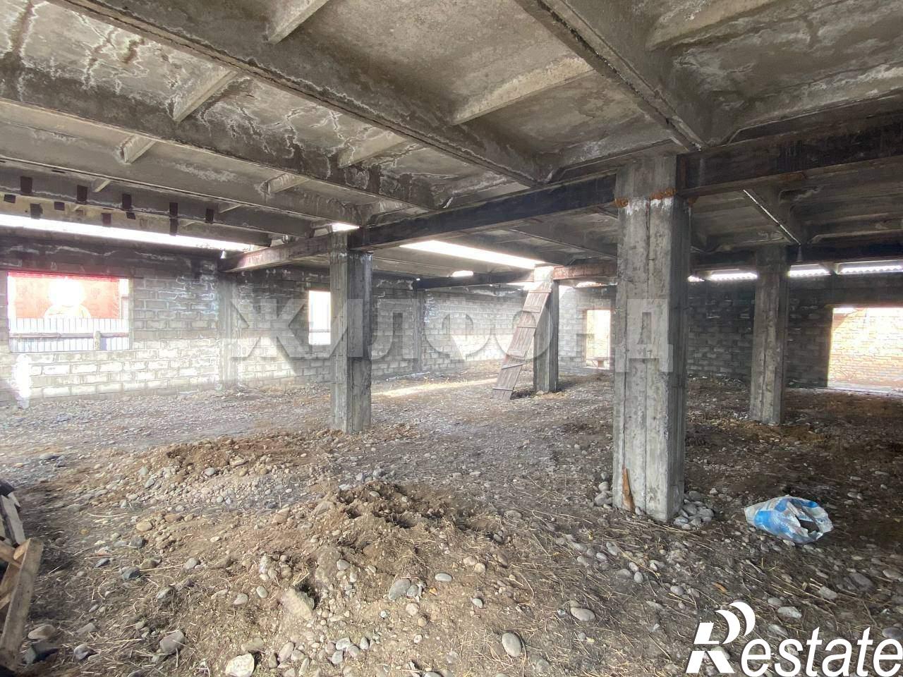Купить дачу, дом, коттедж за 20 220 000 рублей на Мира ул.