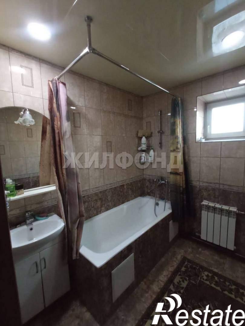 Купить дачу, дом, коттедж за 9 000 000 рублей на Сергея Лазо ул.