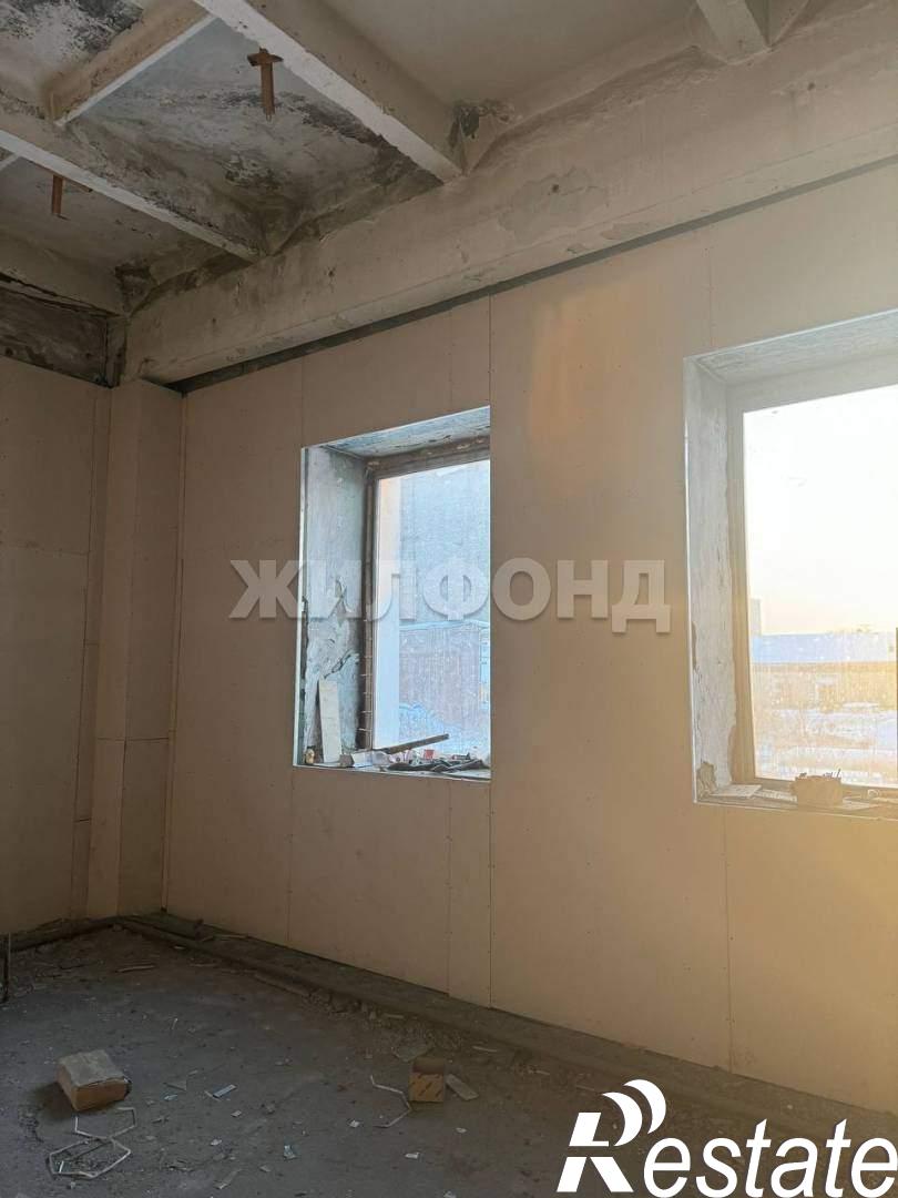 Купить дачу, дом, коттедж за 25 000 000 рублей на Ровенская ул.