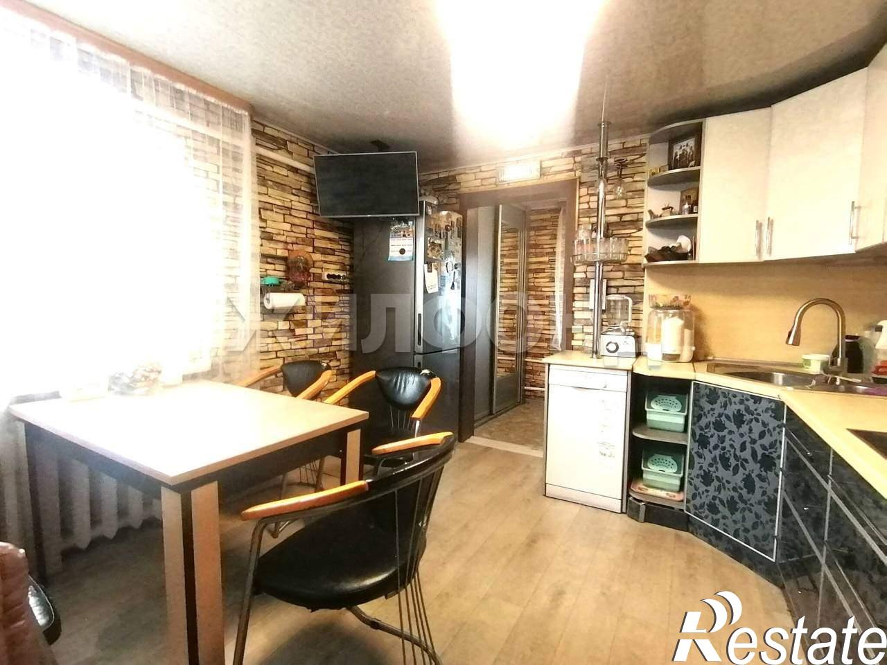 Купить дачу, дом, коттедж за 12 000 000 рублей на Кок-Тейская ул., влд66