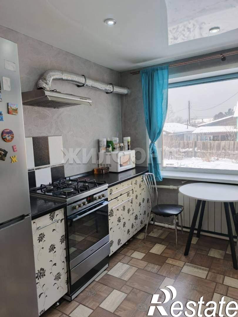 Купить дачу, дом, коттедж за 10 500 000 рублей на Сергея Есенина ул.