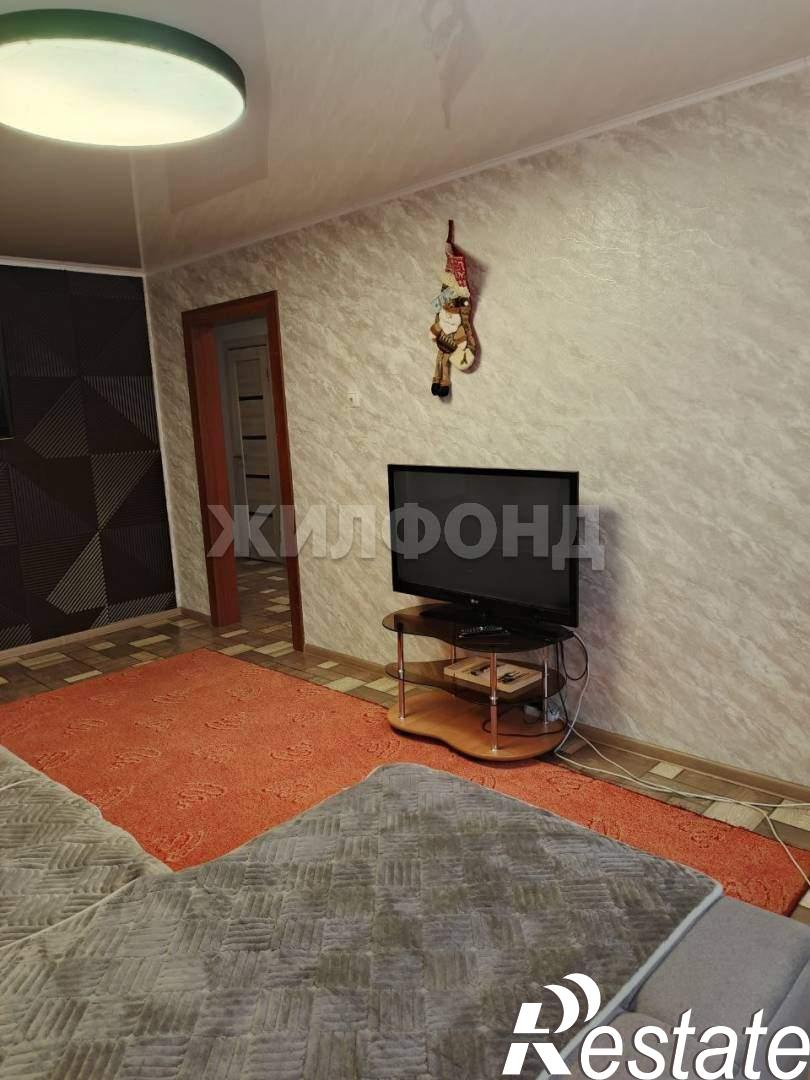 Купить дачу, дом, коттедж за 10 500 000 рублей на Сергея Есенина ул.