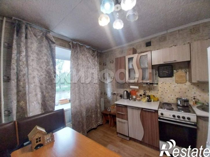 2-комн квартира Крылова ул., д.1а
