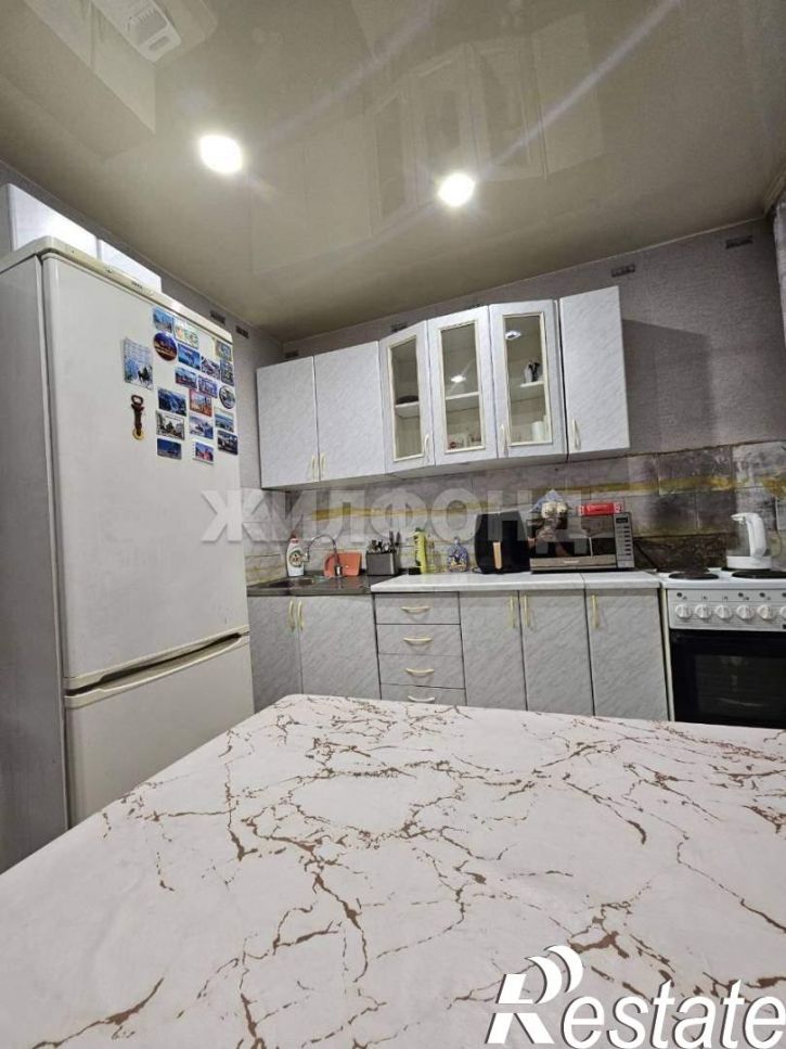 2-комн квартира Крылова ул., д.1а