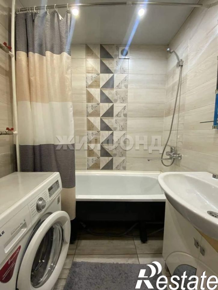 2-комн квартира Калинина ул., д.24б