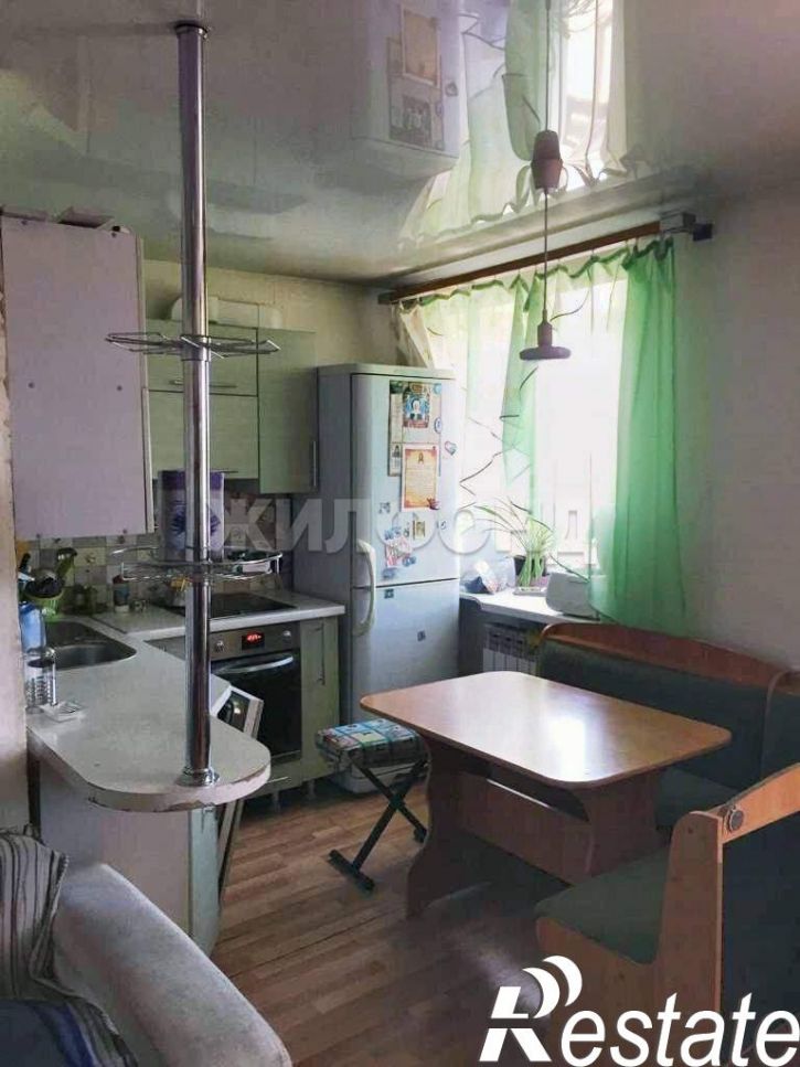 3-комн квартира Титова ул., д.15
